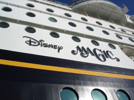 Disney MAGIC lettering