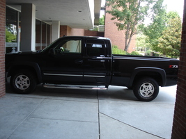 pick-up truck parked at door of the Georgia Tech student centre